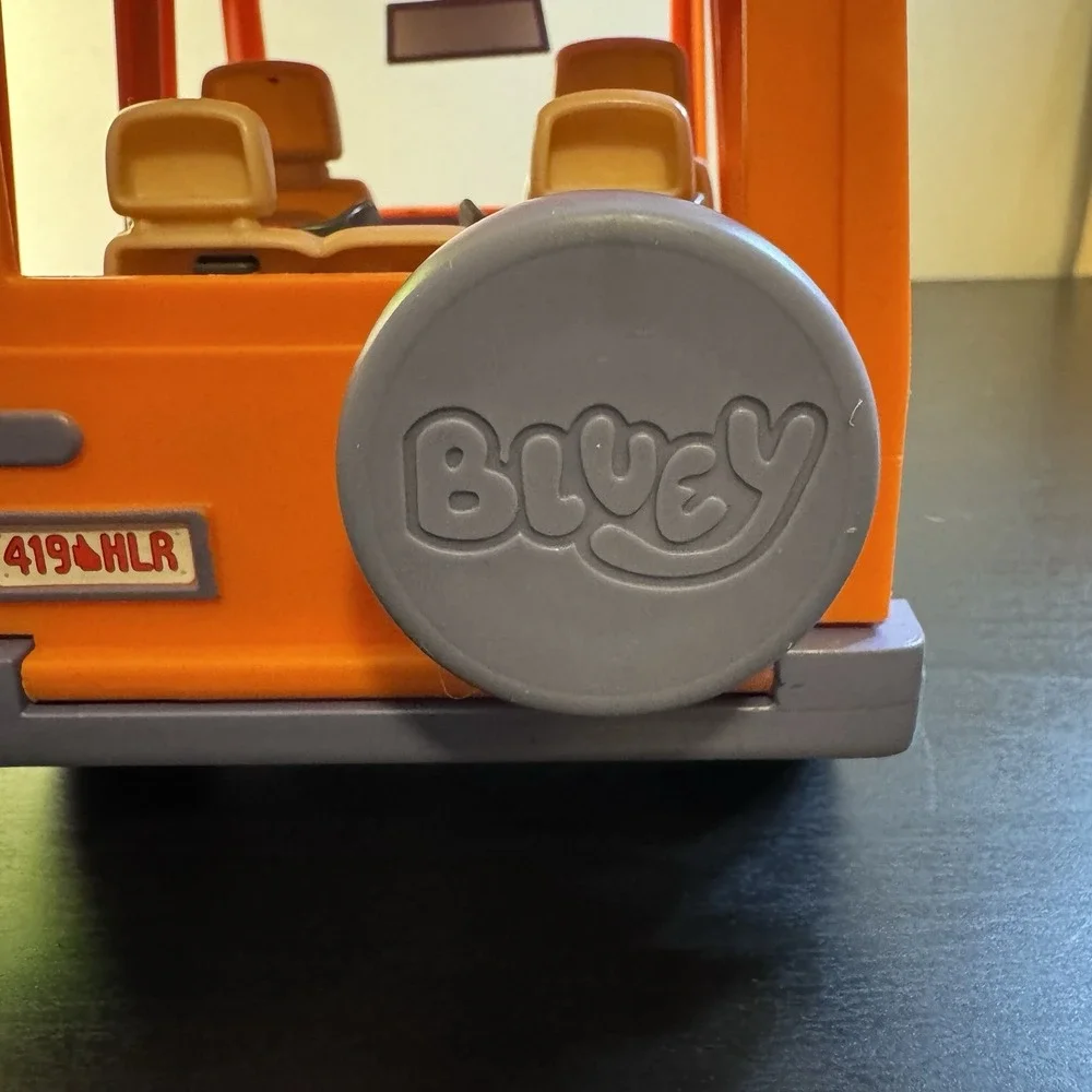 BLUEY Heeler Jeep FAMILY VEHICLE CAR By Moose‎ Toys